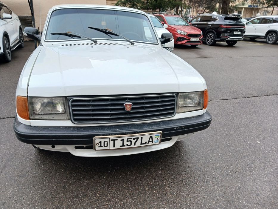 Волга 3129 сотилади