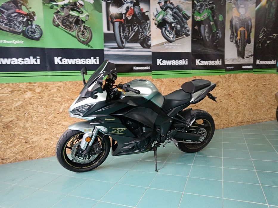Kawasaki z1000 sx