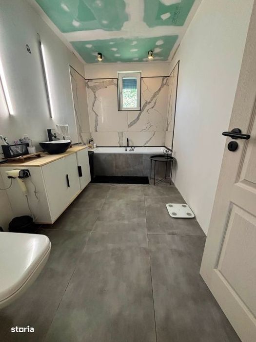 Casa D+P+M 7 camere, 313 mp utili,962 mp teren, Zona Ocolis
