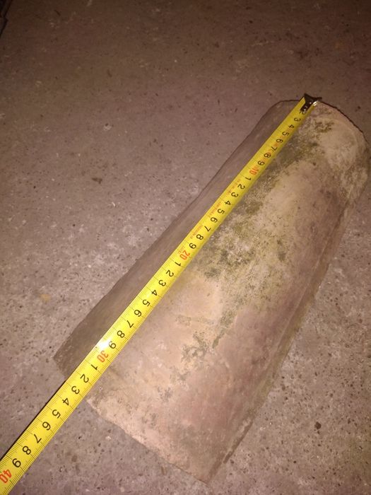 Vând olane vechi.     .