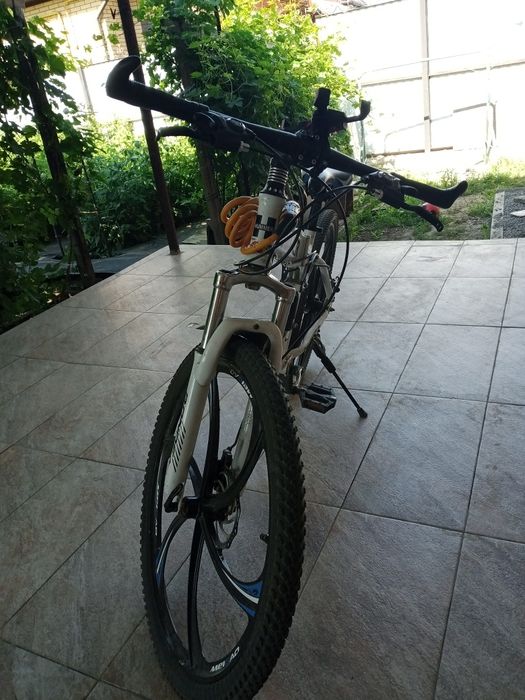 Скоростной велосипед