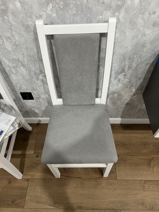 Стол, стулья деревянные