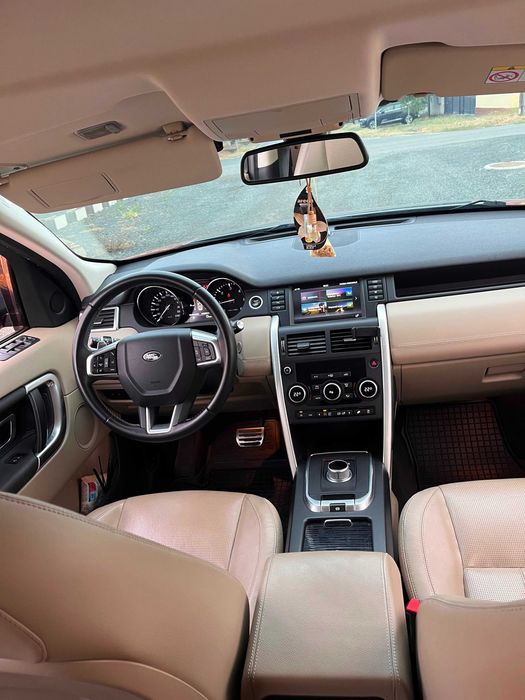 Land Rover Discovery Sport 2016 2.0d vând urgent