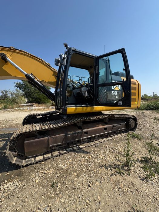 Excavator Caterpillar 330F