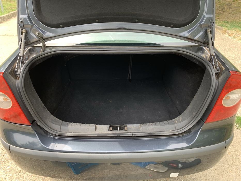 FORD Focus 2008 — imagine 5