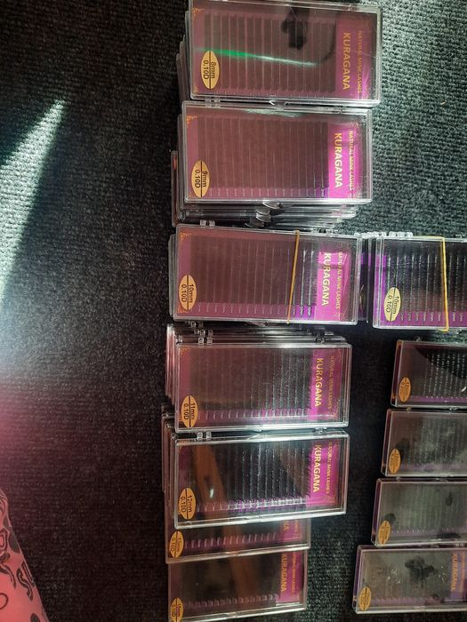 Продам ресницы 1000