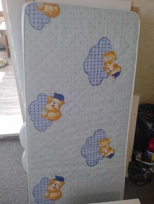 Детско легло като ново