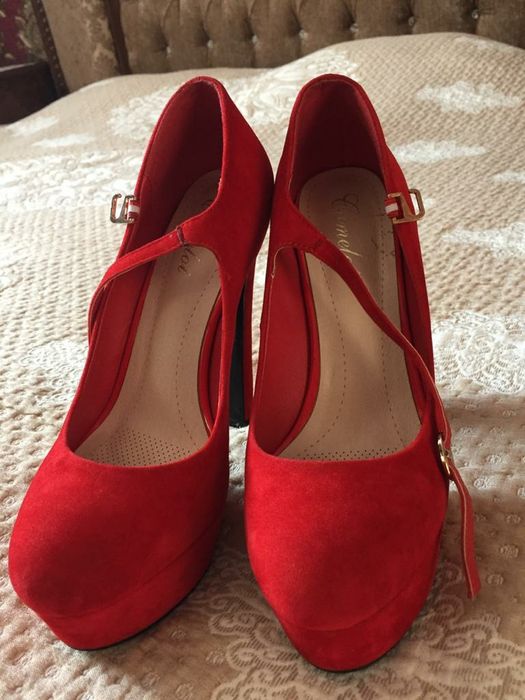 Продаются туфли!