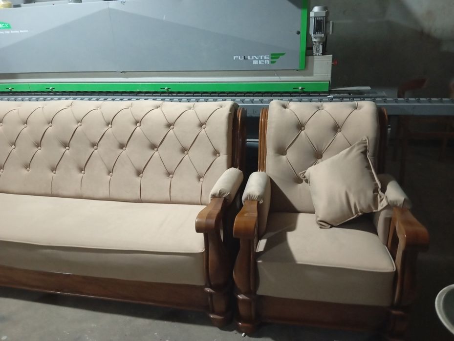 Реставрация мягкой мебели.