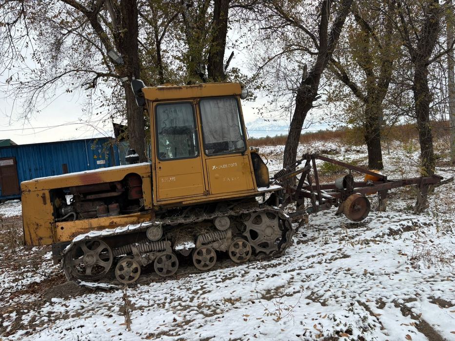 Продам трактор ДТ 75
