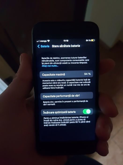 IPhone 7 ca și noua baterie 96%      .și căștile IPhone noi