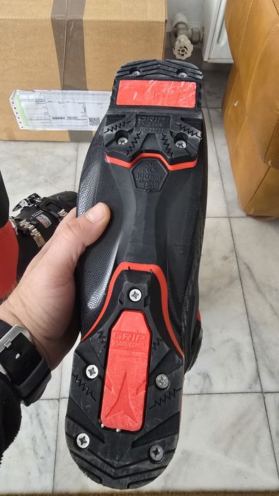 Clăpari Atomic Hawx Prime 100 GripWalk – Mărime 26-26.5