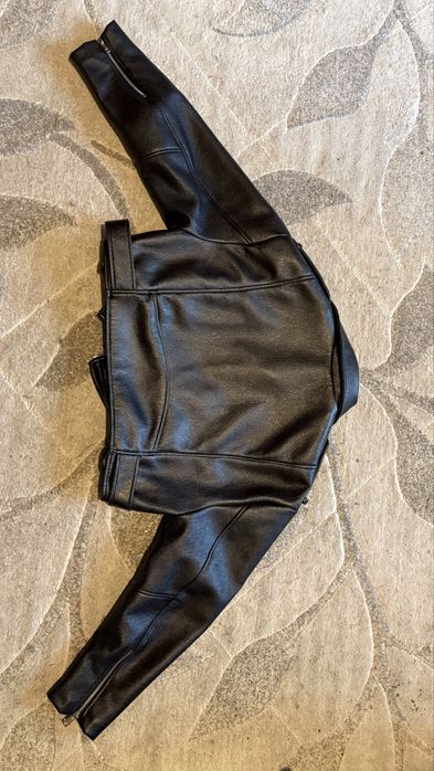 куртка кожаная ZARA