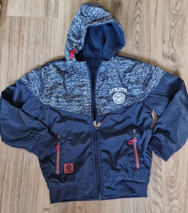 Запазени детски якета 116/122/128