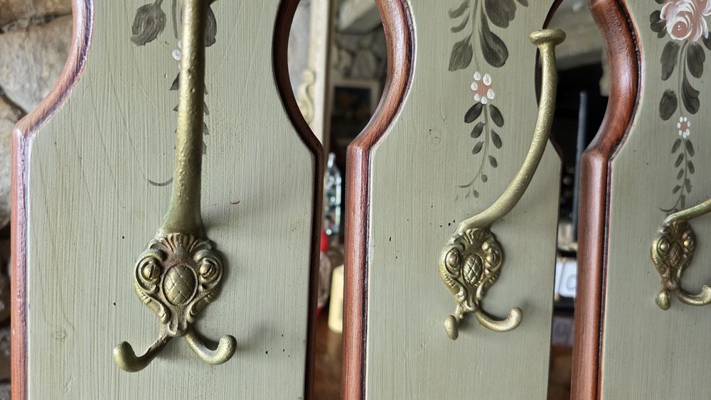 Set cuier lemn pictat manual