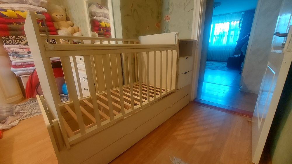 Манеж детский для ребенка