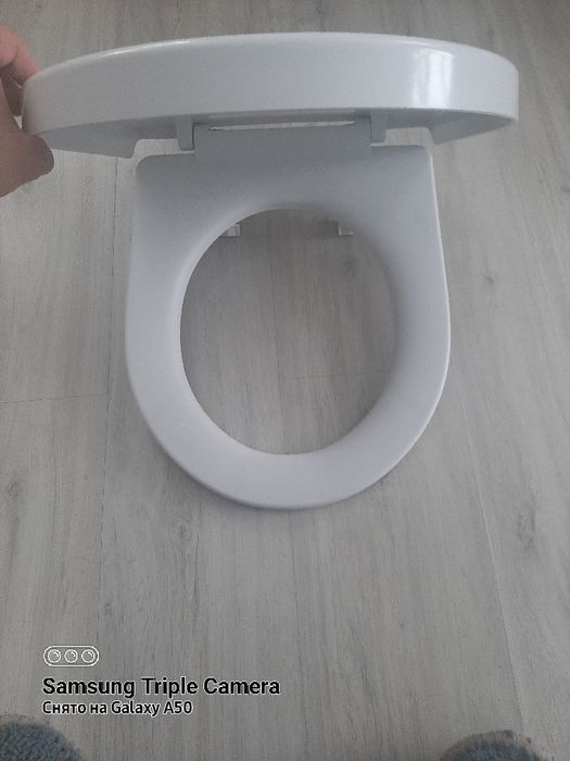 Крышка  для унитаза