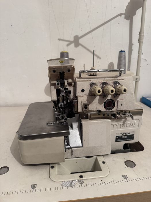 Продам   оверлок