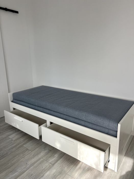 Дава се под наем Тристаен апартамент в Варна, Бриз - 90 кв.м за 900 € - Снимка #11