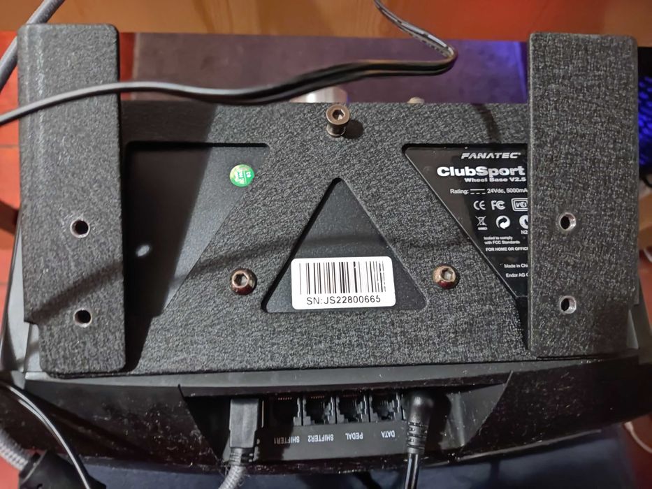 Fanatec Clubsport Base v2.5 и CSL Steering Wheel P1 V2