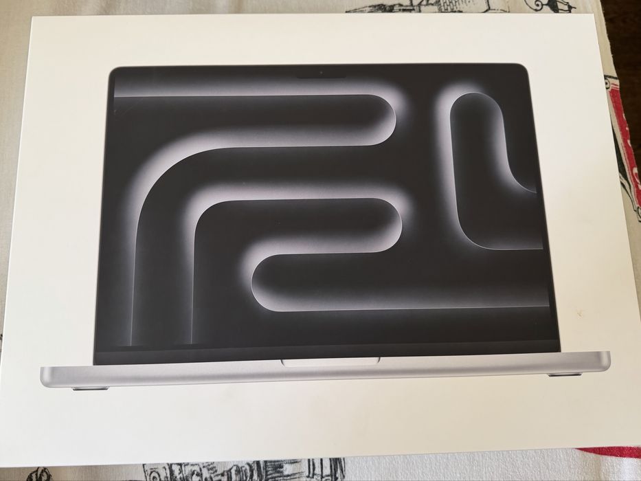 Macbook m4 pro  14 512 gb 24 ram новый Eac
