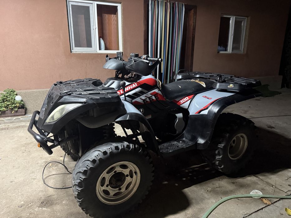 Vand sau schimb atv linhai 300 4x4 inmatriculat