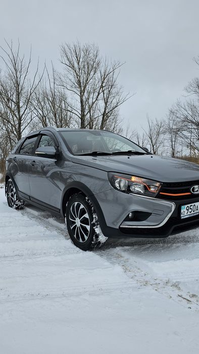 Продам Vesta SW Cross