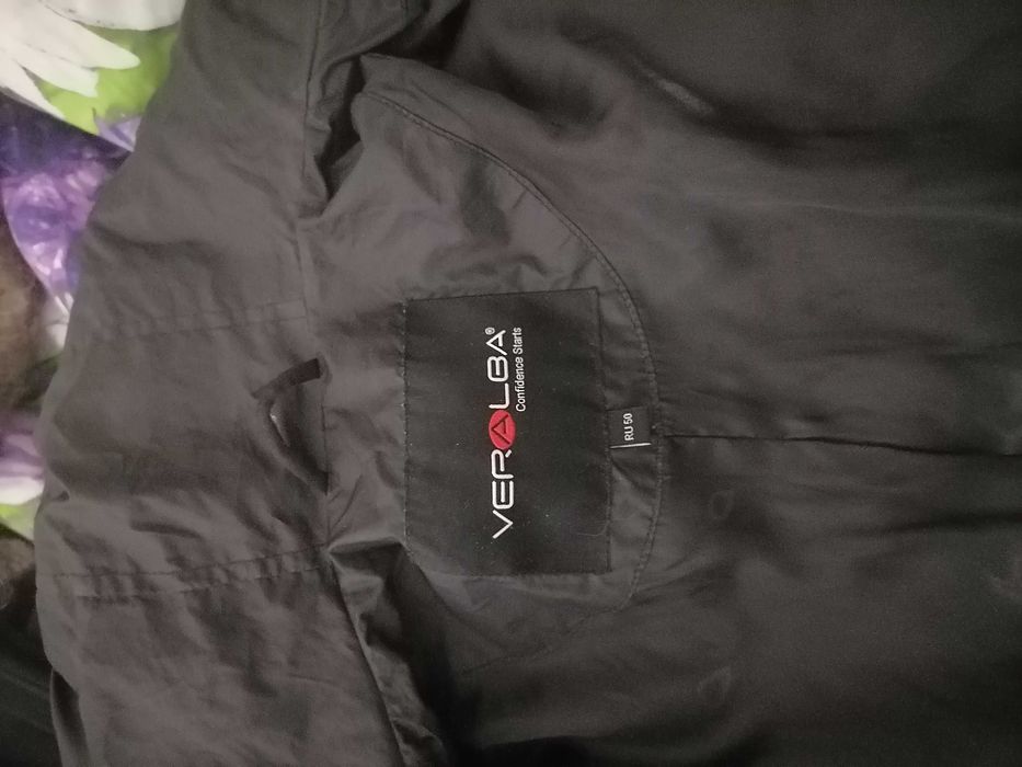 Продаю зимний пуховик