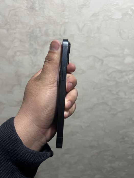 Продам айфон 14 срочна