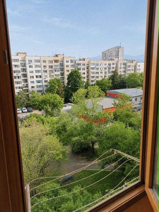 Двустаен ап. под наем в кв. Дървеница