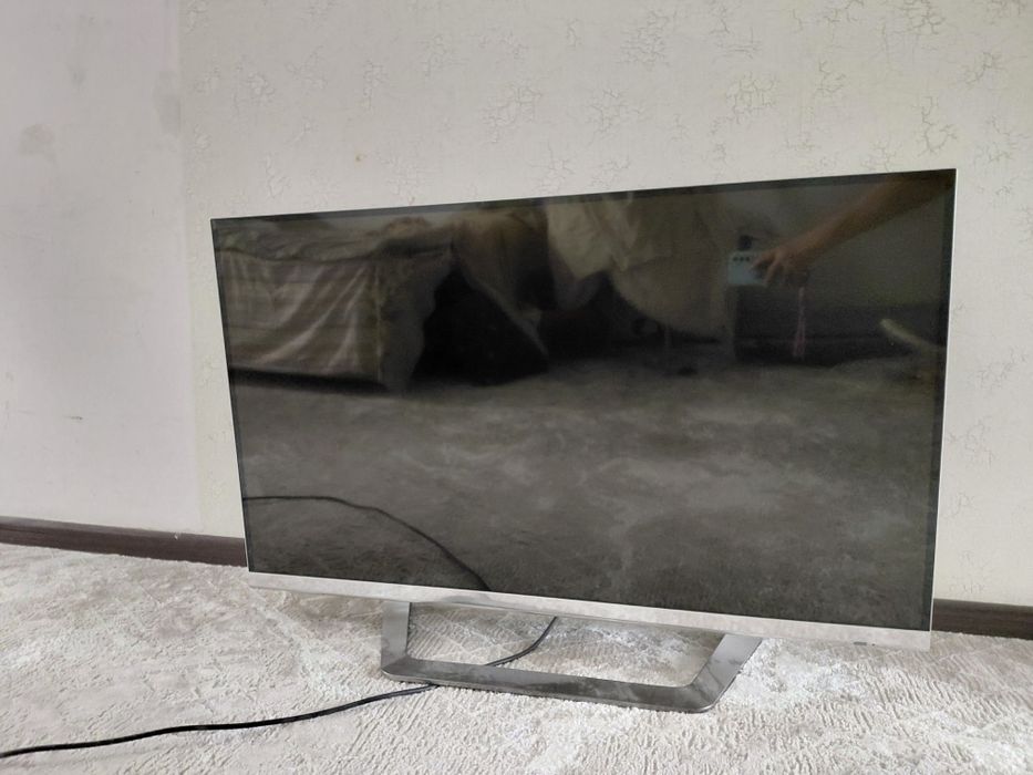 Телевизор LG на запчасти