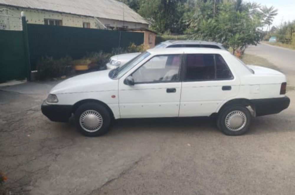 Hyundai pony 1992 г.