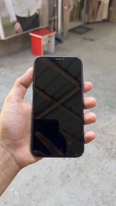Iphone 11 sotiladi
