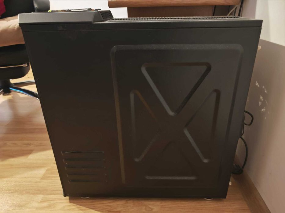 Unitate PC Gaming I7 8700K, RTX 2070, SSD + HDD