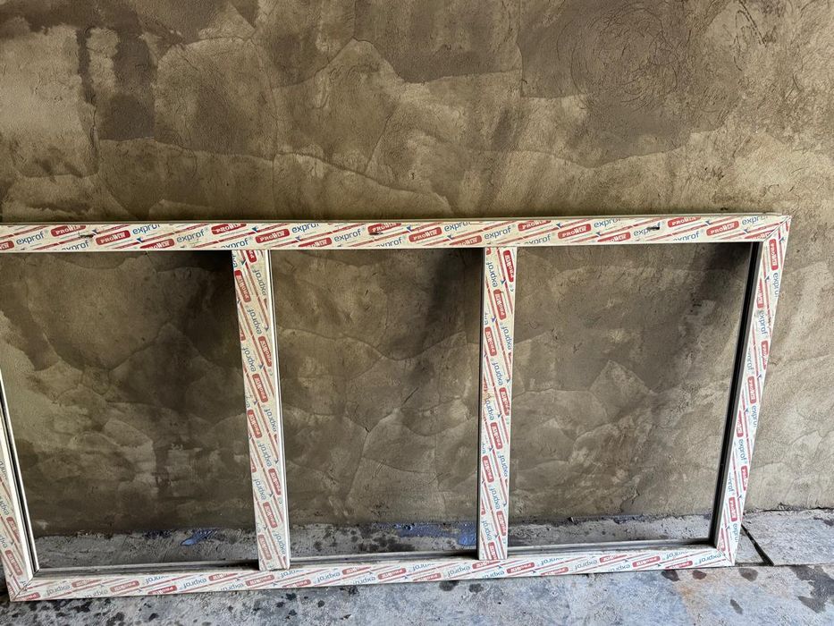 Пластиковые оконные рамы, новые