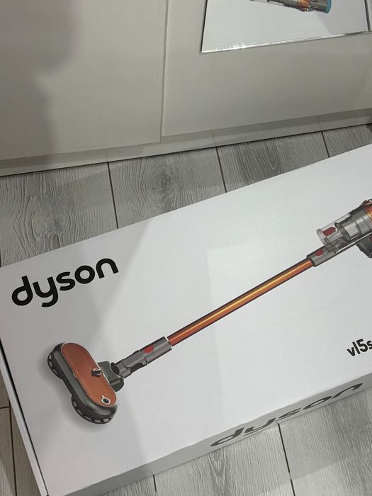 Dyson V15s пылесос