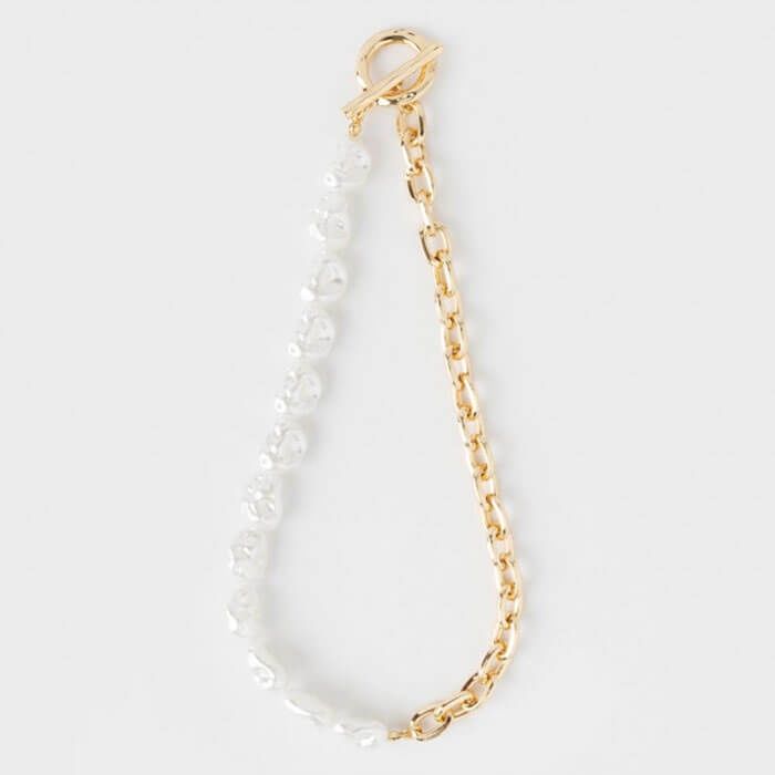 Красиви бижута от Avon