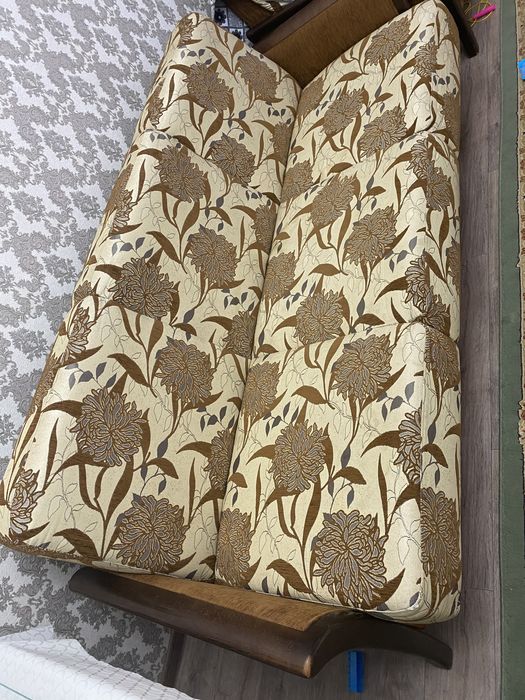 Диван с креслами