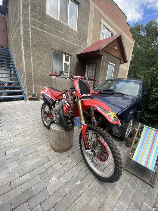 Мотоцикл Honda cr125r