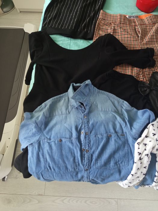 Лот от дамски дрехи