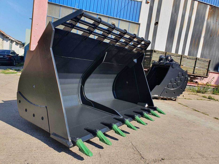 Cupa incarcat 2 mc JCB 426