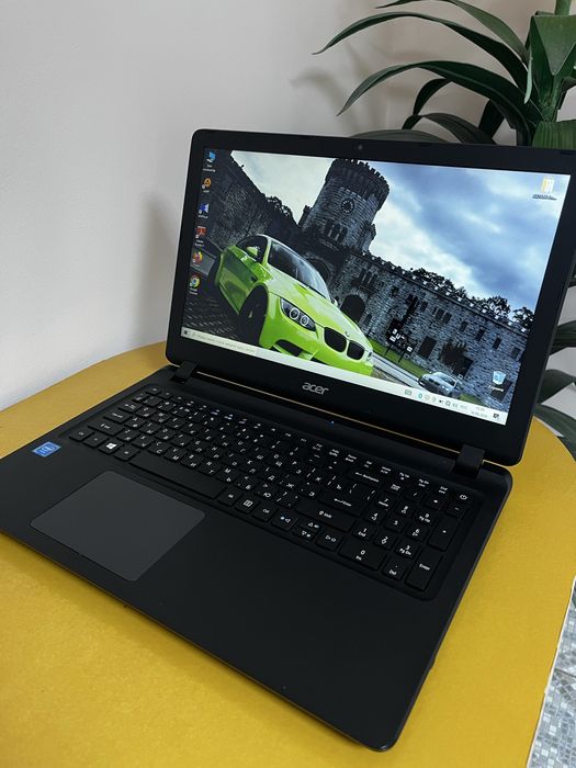 Ноутбук Acer в отличном состоянии!