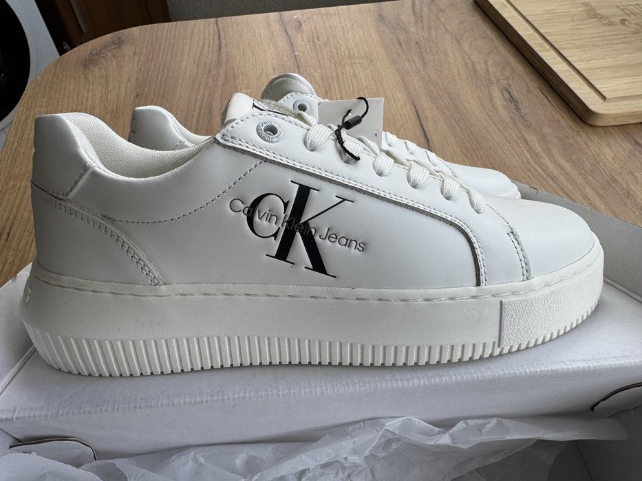 Дамски кецове Calvin Klein размер 38,естествена кожа