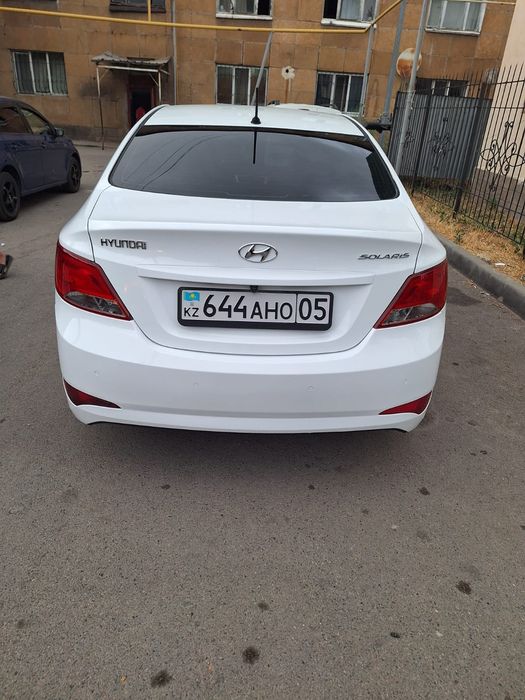 Срочно продам Hyundai Solaris