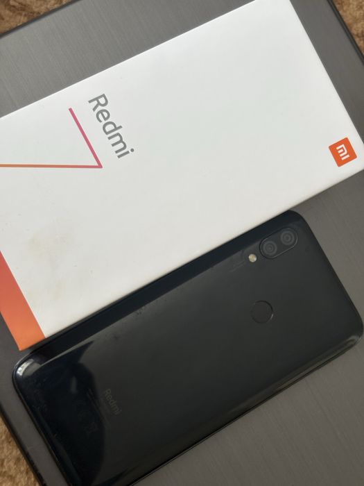 продам телефон редми 7