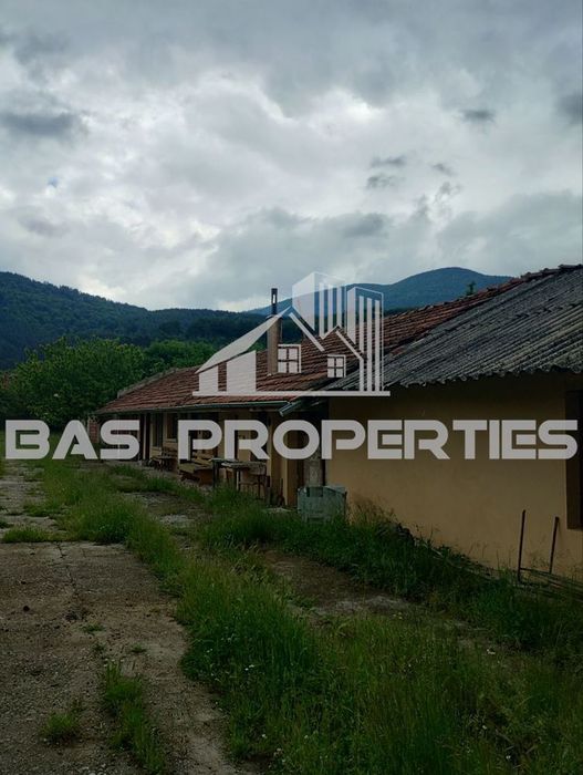 Продава се Парцел в с. Сапарево, Област Кюстендил - 2599 кв.м за 101 €/кв.м - Снимка #8