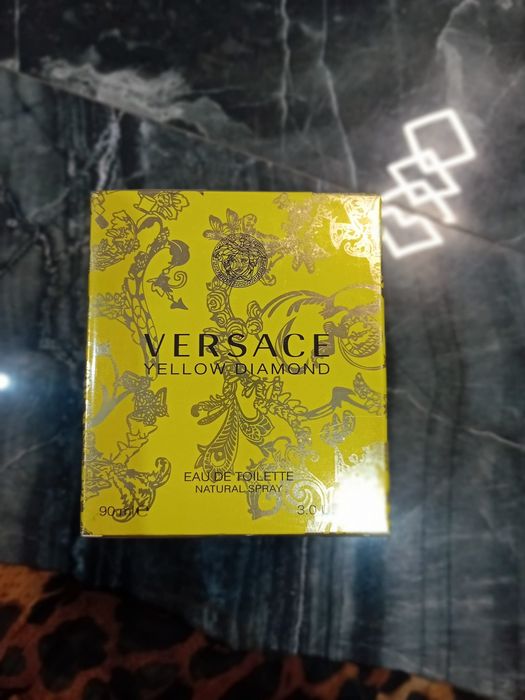 Parfum de vânzare