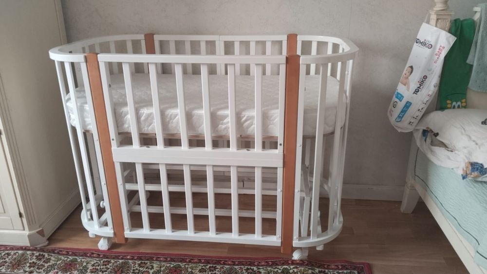 Продам детскую кроватку