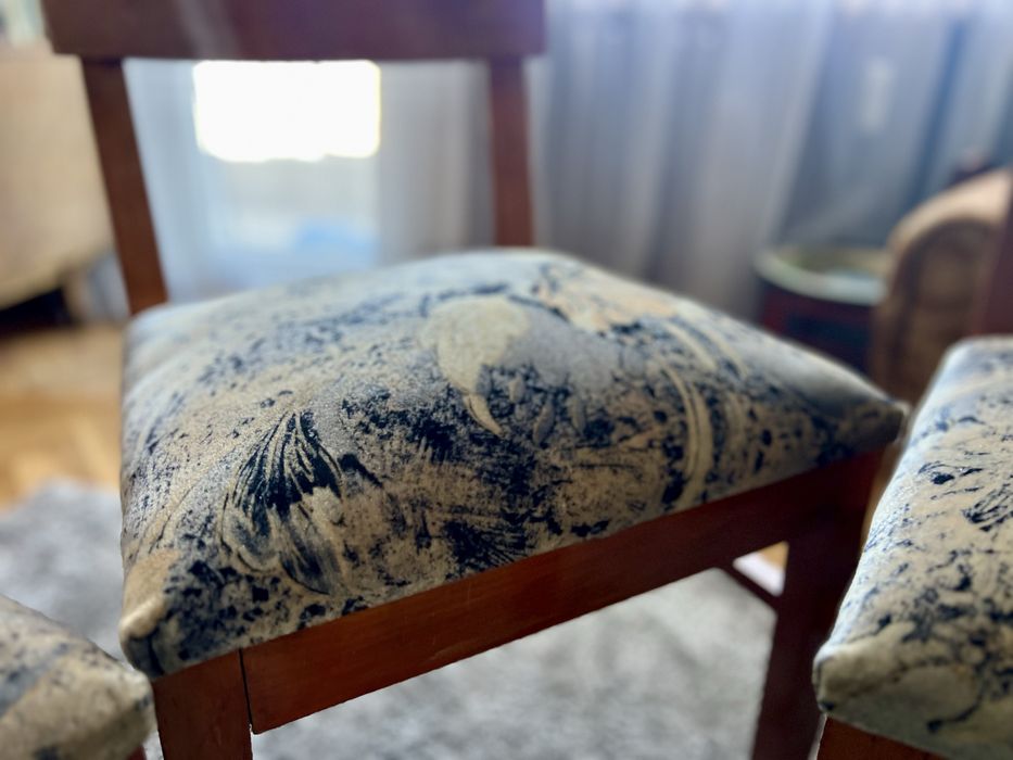 Дървени трапезни столове - 5 броя