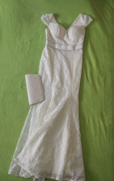 Официална дълга рокля от дантела /абитуриентска, булчинска/